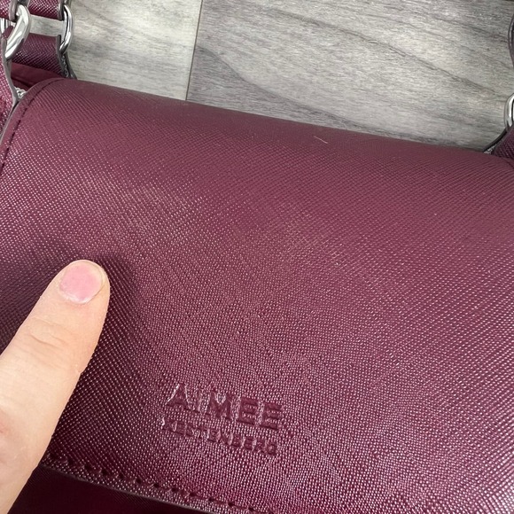 Aimee Kestenberg Duffle Tote Bag Womens Red Double Handle Inner Pockets Travel - Picture 3 of 16